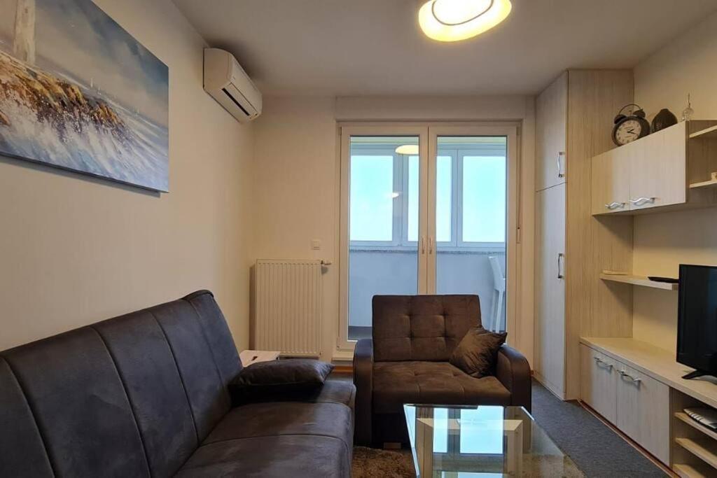 Apartman Mima Загреб Екстериор снимка
